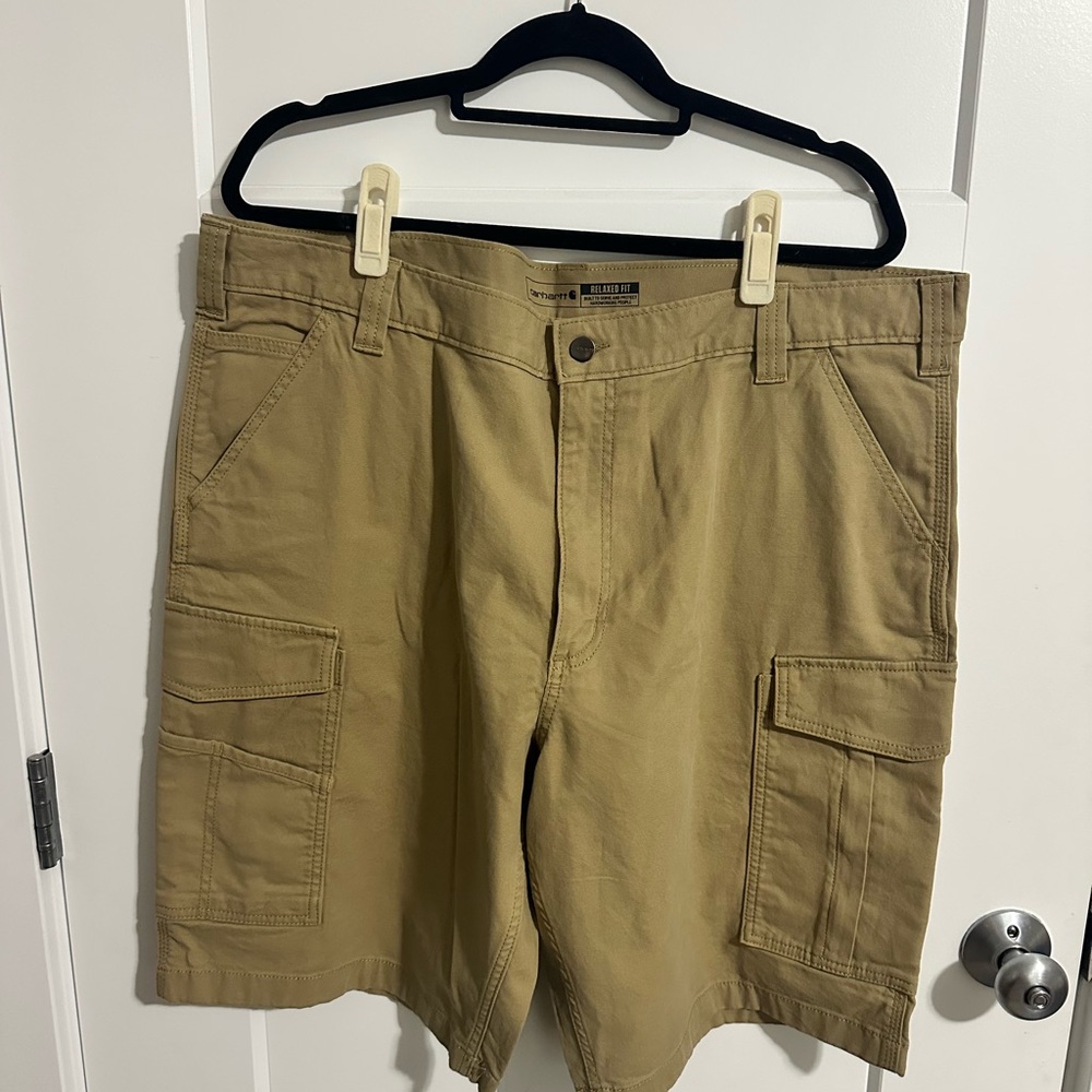 Men’s Carhartt Tan Cargo Shorts Relaxed Fit sz 42